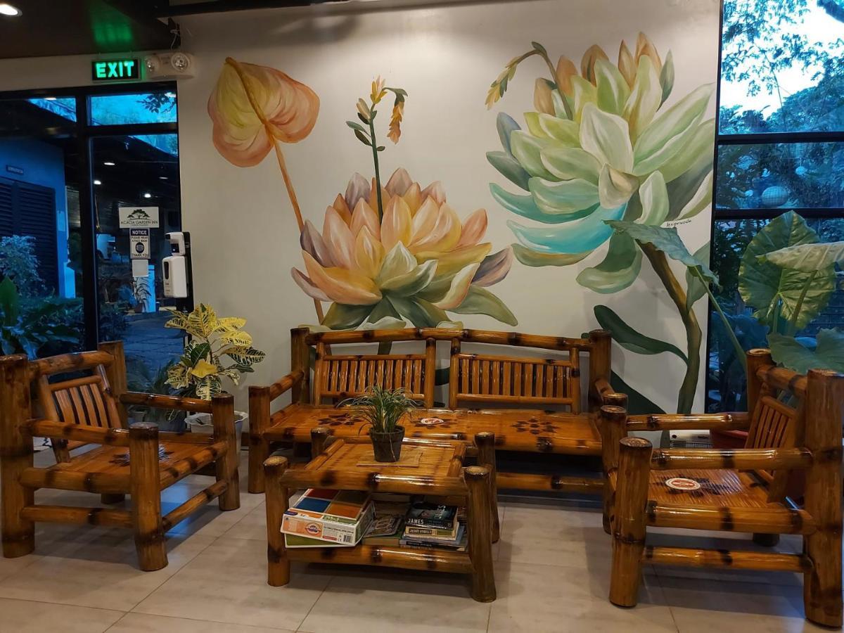 קורון Acacia Garden Inn And Suites מראה חיצוני תמונה
